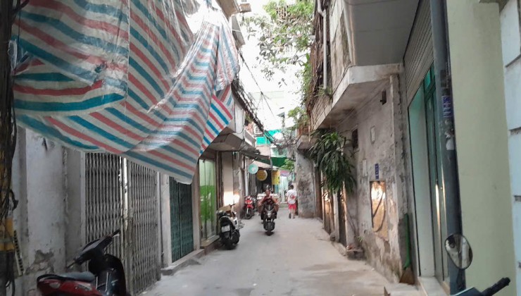 Cho thuê MBKD phố Trần Quý Cáp - Đống Đa. Diện tích 60m2, mặt tiền 4 mét- 1 tầng - giá 12 triệu